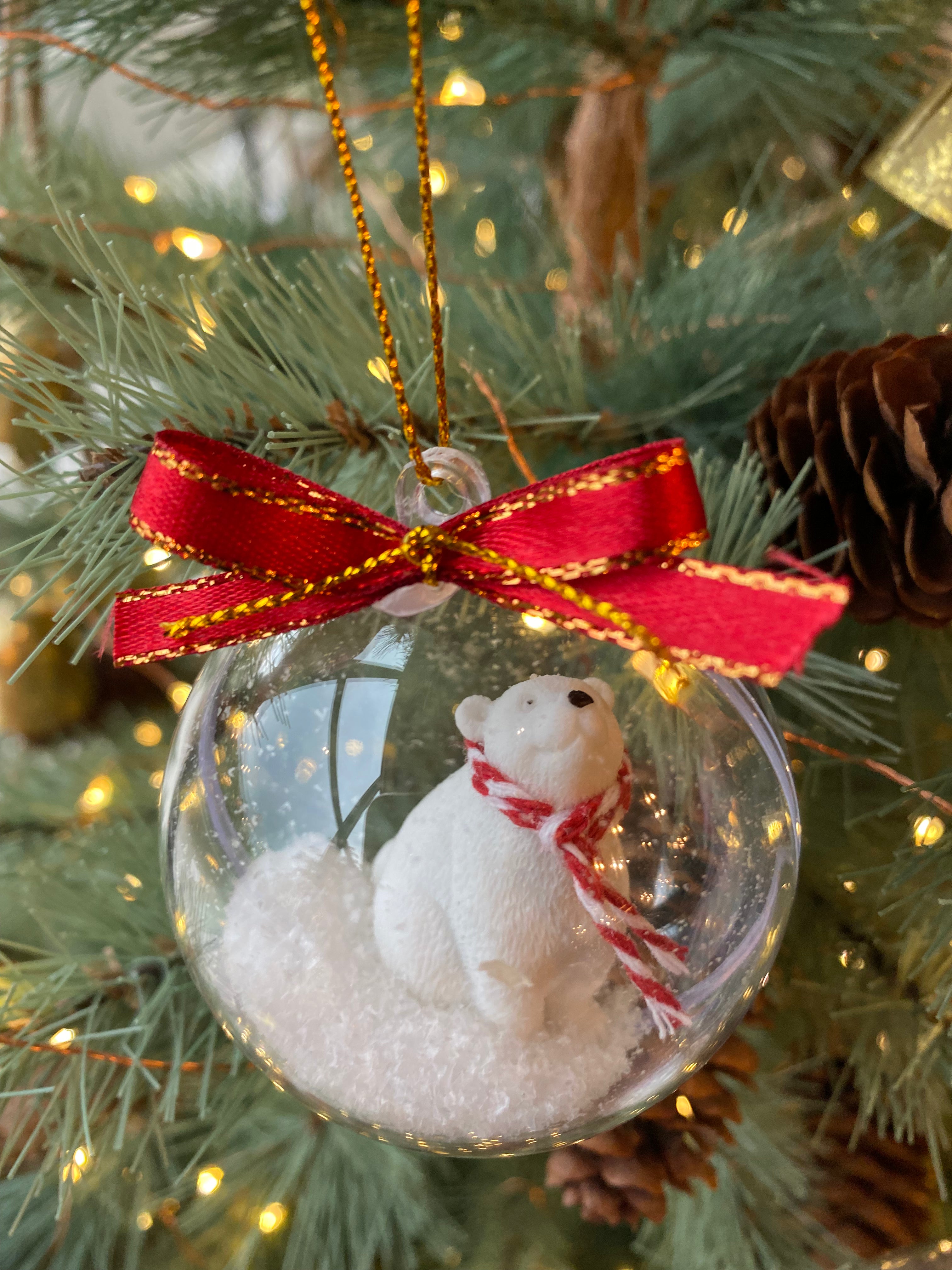 Caja con bolitas de 8 cms x 1 unidad