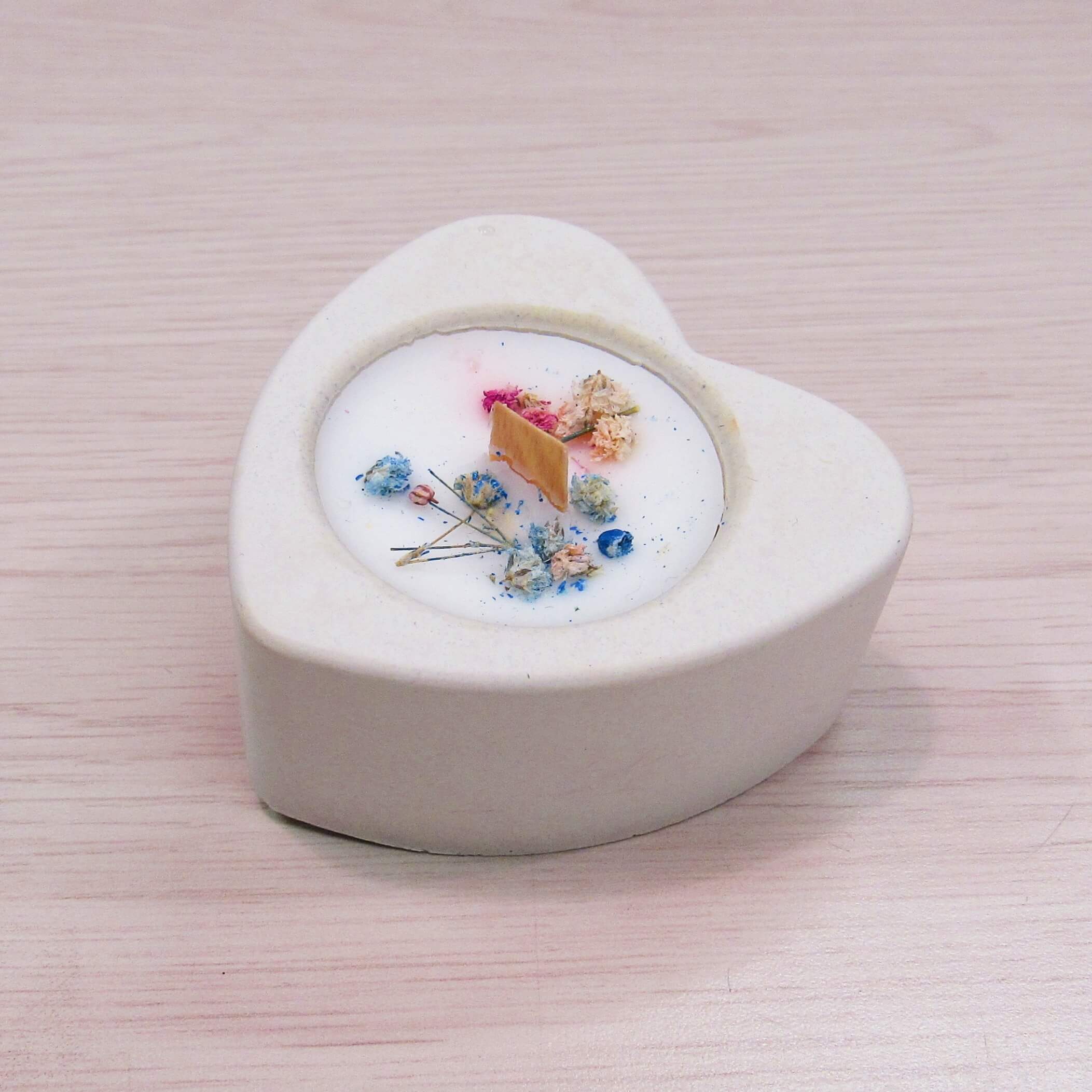 Vela de Corazón liso Blanco